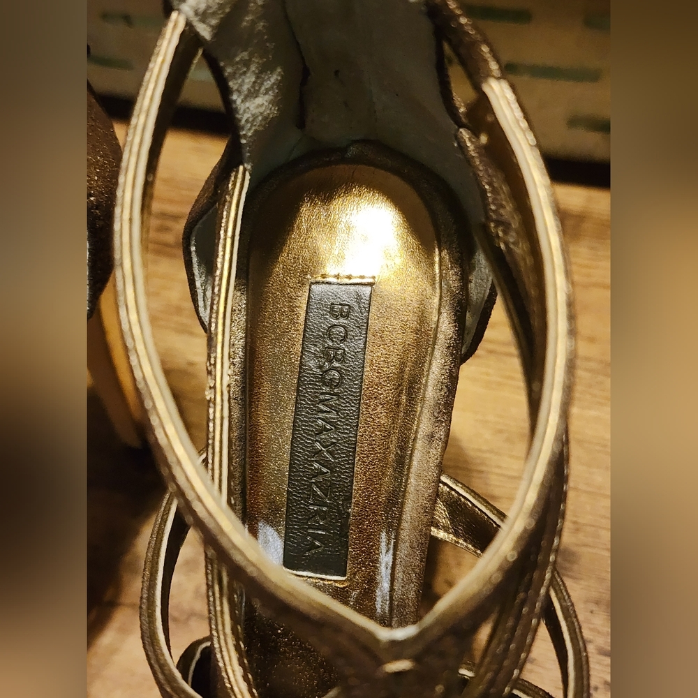 BCBG MaxAzria Ma-diah Heels 6.5 Metallic Copper Gold Heels - Picture 6 of 7